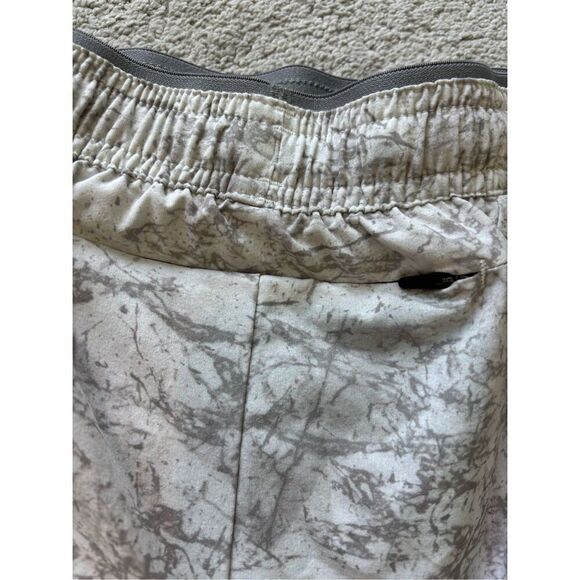 NWOT CHUBBIES in gray static, small $68 C25 - Picture 9 of 10